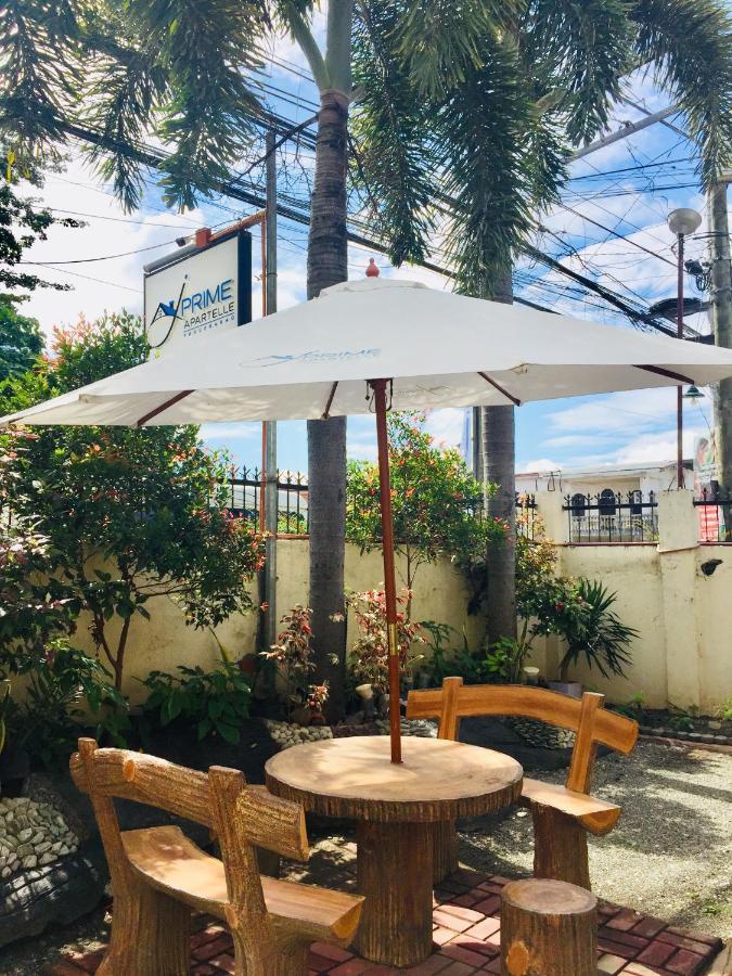 Jprime Apartelle Tuguegarao City Exteriör bild