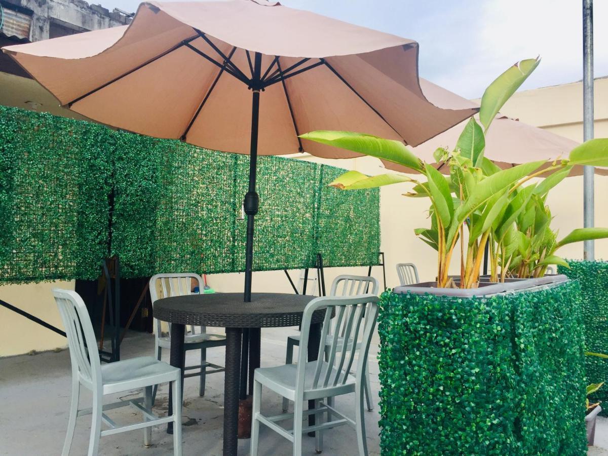 Jprime Apartelle Tuguegarao City Exteriör bild